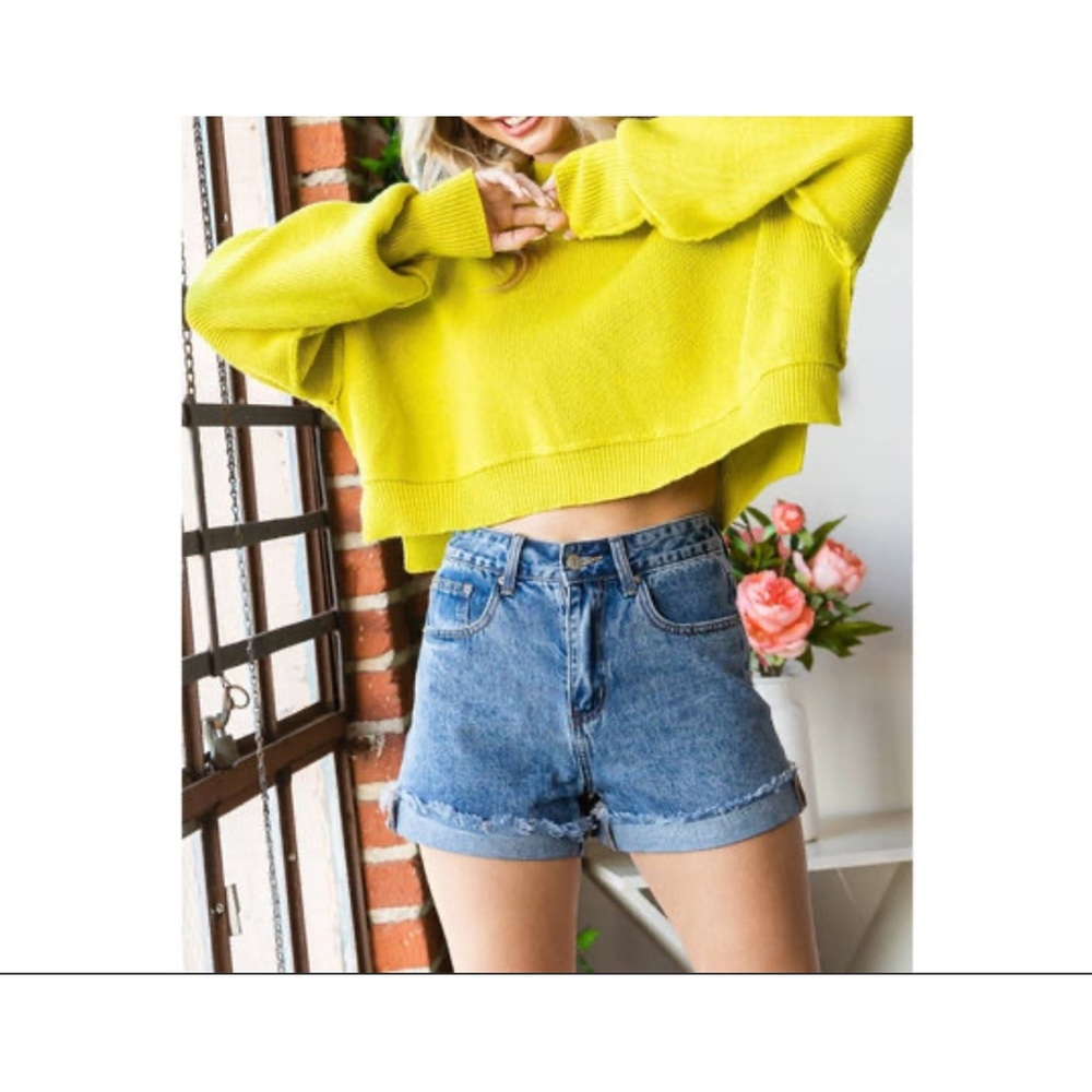 Mock neck cropped sweater top lime green